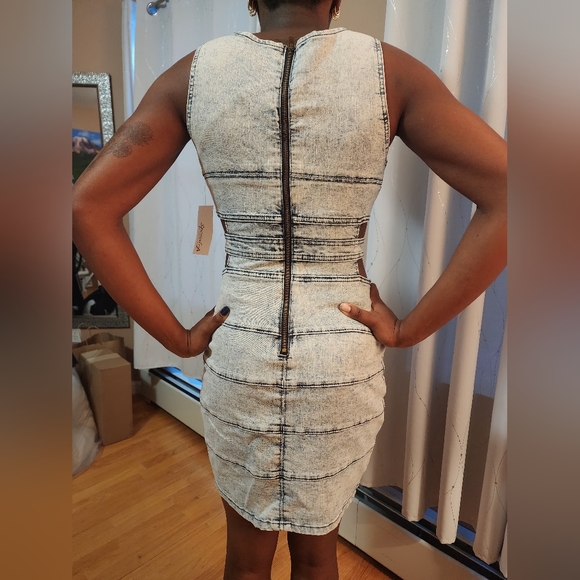 Denim Dress - Picture 4 of 4